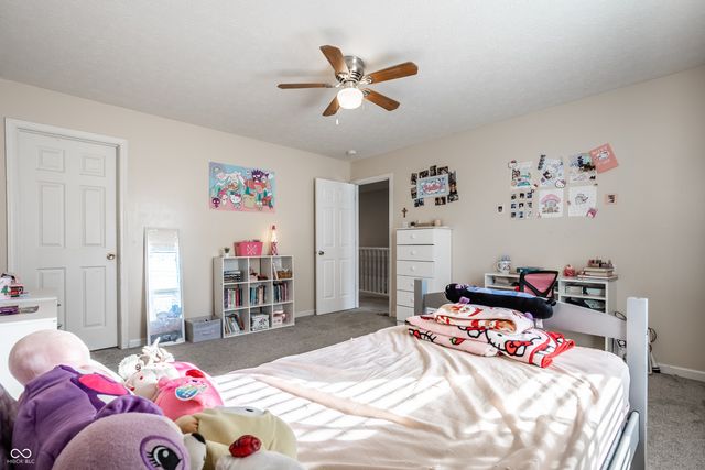 10511 Hyacinth Court, Noblesville, IN 46060
