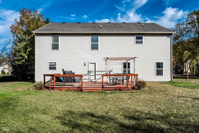10511 Hyacinth Court, Noblesville, IN 46060