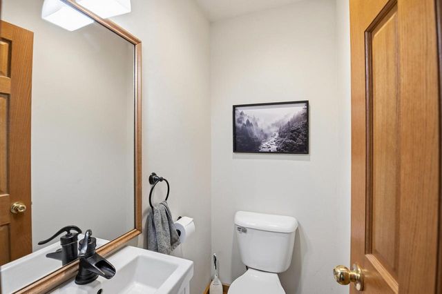 1019 S Sixth STREET, De Pere, WI 54115