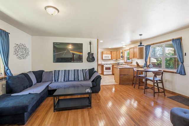 1019 S Sixth STREET, De Pere, WI 54115