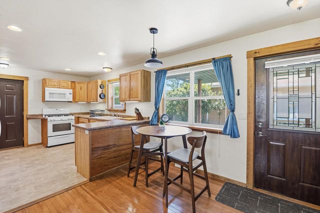 1019 S Sixth STREET, De Pere, WI 54115
