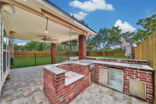 16731 Creek Trail, Houston, TX 77084