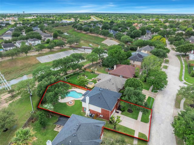 16731 Creek Trail, Houston, TX 77084