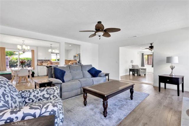 17760 Manzanita Street, Hesperia, CA 92345