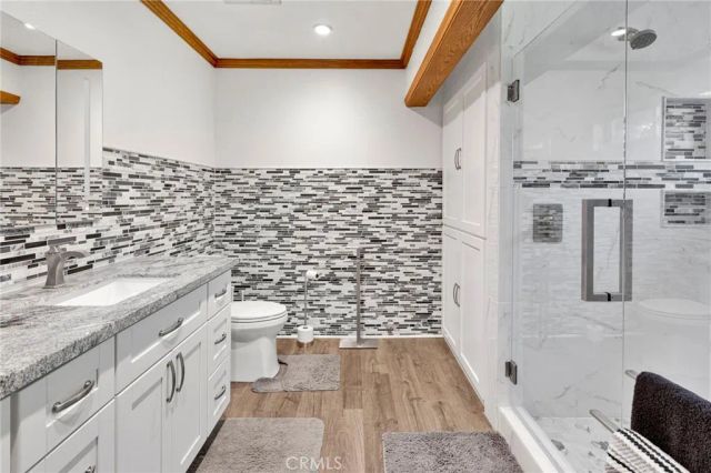 17760 Manzanita Street, Hesperia, CA 92345