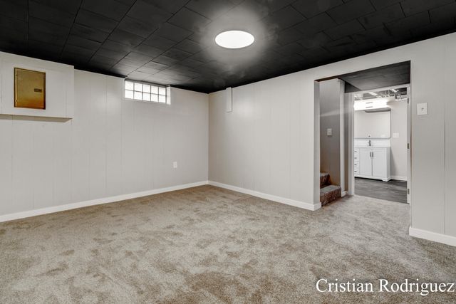 711 Fairfield Avenue Nw, City Of Grand Rapids, MI 49504