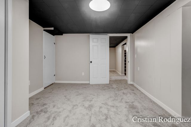 711 Fairfield Avenue Nw, City Of Grand Rapids, MI 49504