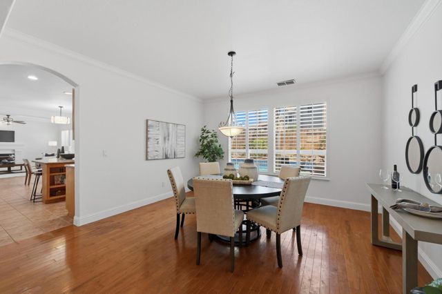 1869 Tuscan Grove Cir, Roseville, CA 95747