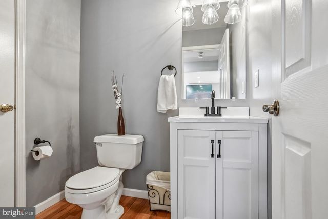 19 REGENCY CT, Marlton, NJ 08053