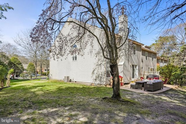 19 REGENCY CT, Marlton, NJ 08053