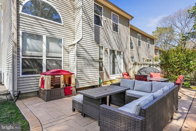 19 REGENCY CT, Marlton, NJ 08053