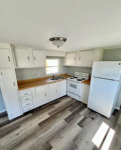 225 ADAMS STREET A, Auburndale, FL 33823