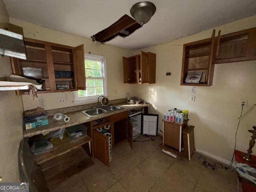 910 Indian Lake Drive, Lilburn, GA 30047 — photo 5