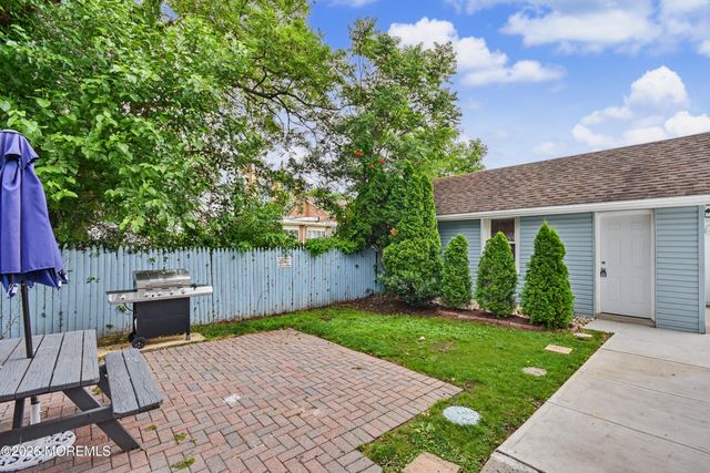 368 Carr Avenue, Keansburg, NJ 07734