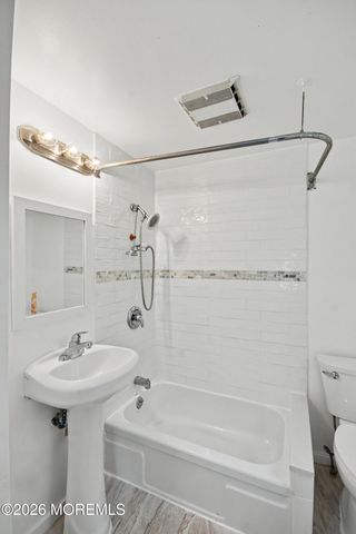 368 Carr Avenue, Keansburg, NJ 07734