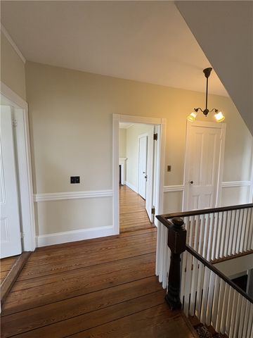 39 Walcott Avenue, Jamestown, RI 02835