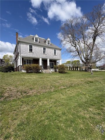 39 Walcott Avenue, Jamestown, RI 02835