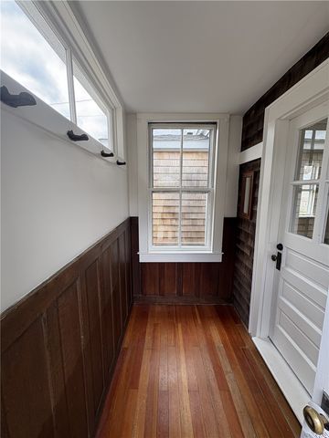 39 Walcott Avenue, Jamestown, RI 02835