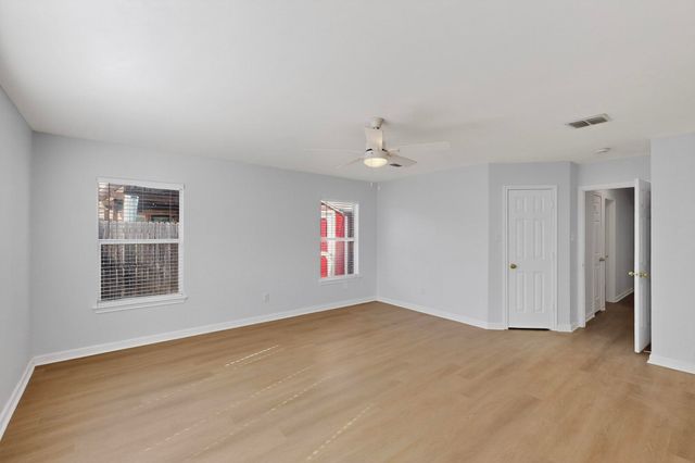 328 Cortland Circle, Roanoke, TX 76262