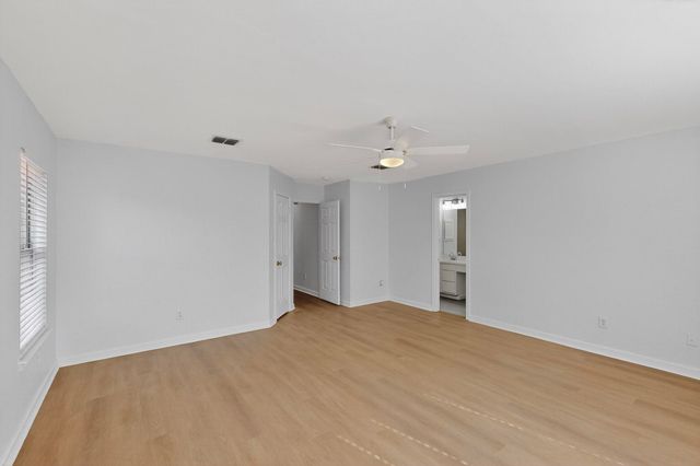 328 Cortland Circle, Roanoke, TX 76262