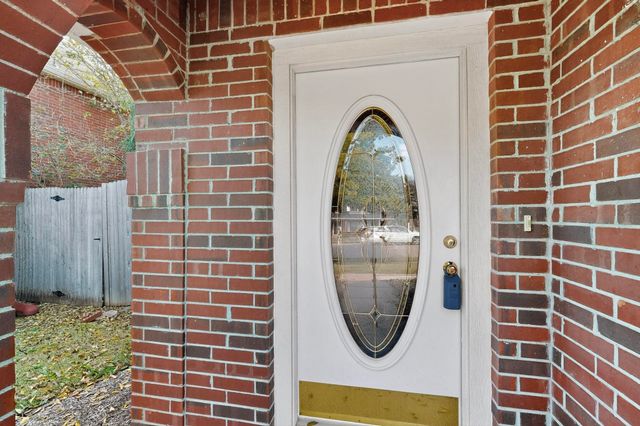 328 Cortland Circle, Roanoke, TX 76262