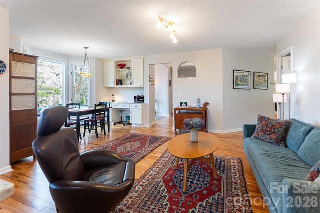 168 Skyview Circle, Asheville, NC 28804