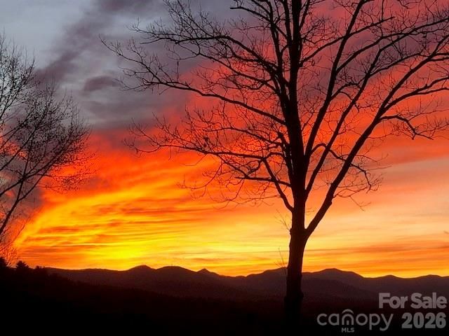 168 Skyview Circle, Asheville, NC 28804