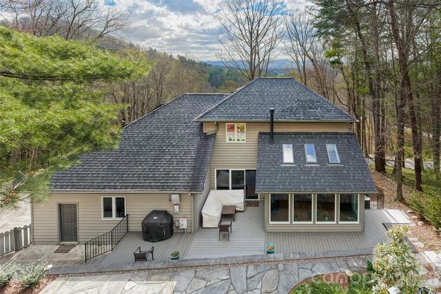 168 Skyview Circle, Asheville, NC 28804