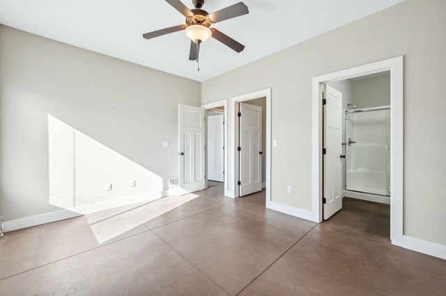 3307 E Aster St, Derby, KS 67037