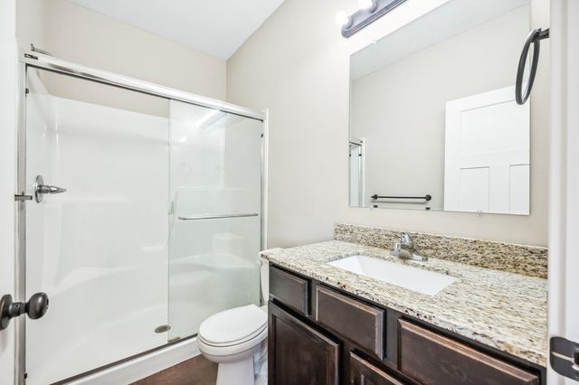 3307 E Aster St, Derby, KS 67037