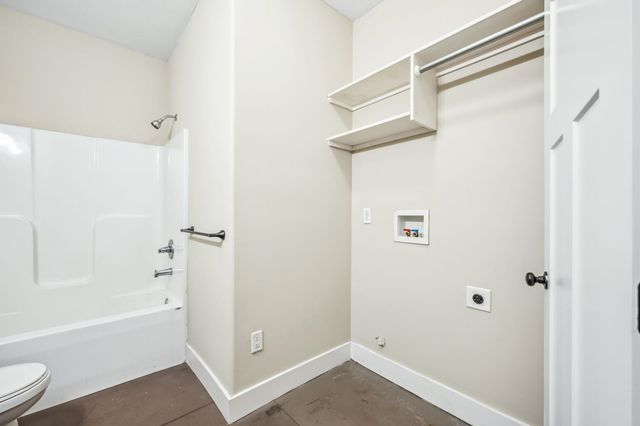 3307 E Aster St, Derby, KS 67037