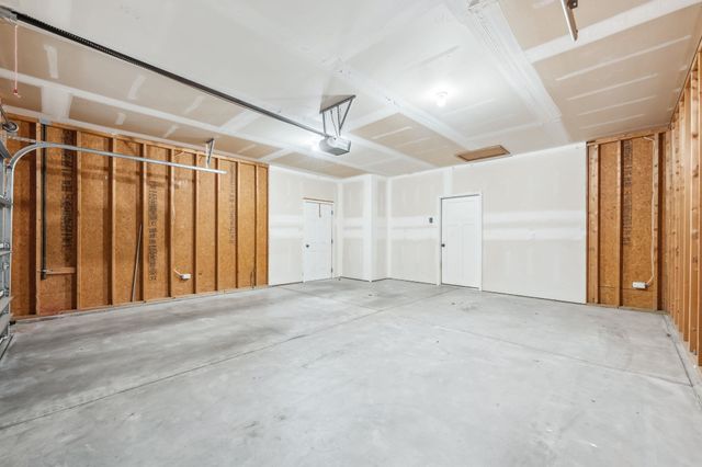 3307 E Aster St, Derby, KS 67037