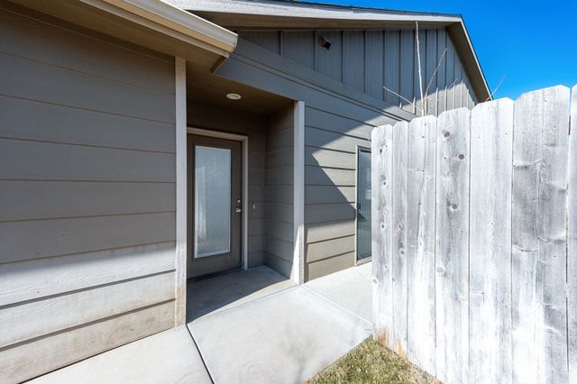 3307 E Aster St, Derby, KS 67037