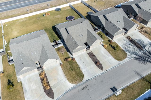 3307 E Aster St, Derby, KS 67037