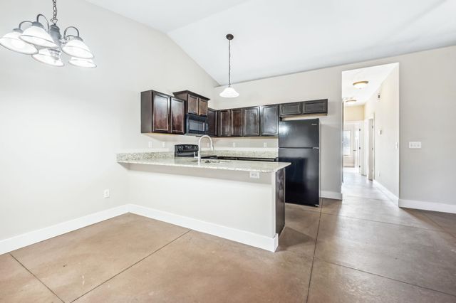 3307 E Aster St, Derby, KS 67037