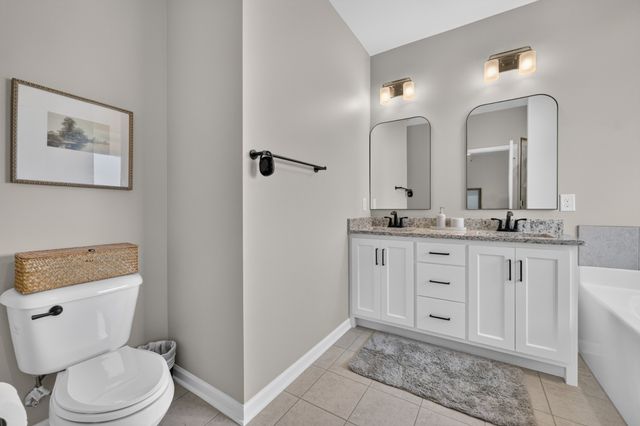 102 Albatross Ct, La Vergne, TN 37086