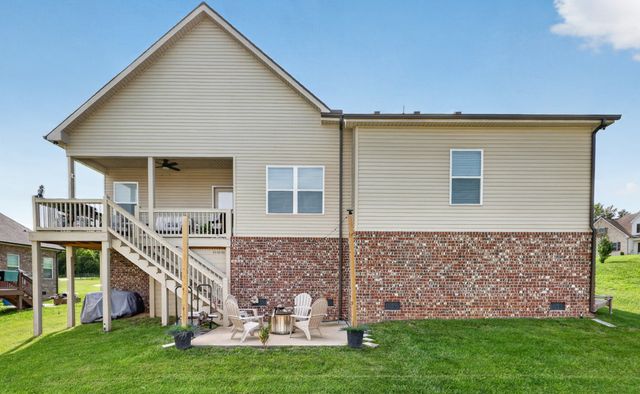 102 Albatross Ct, La Vergne, TN 37086