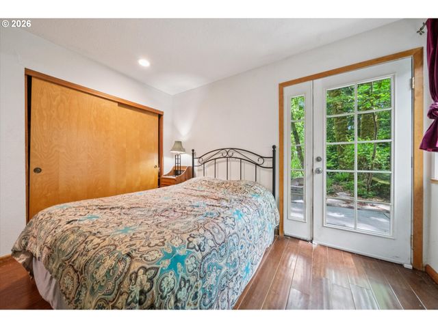 19655 SUN Cir, West Linn, OR 97068