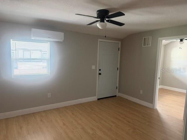 4605 N HUBERT AVENUE 2, Tampa, FL 33614