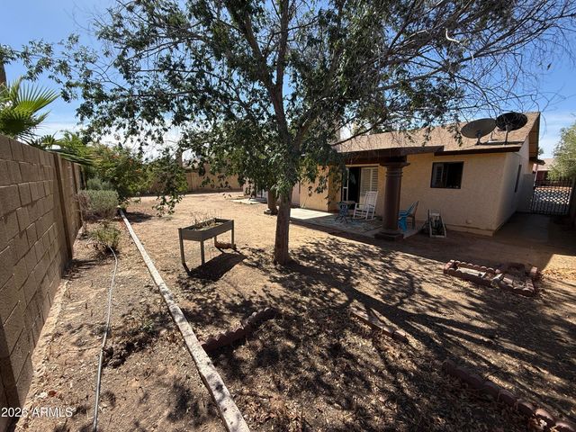 7338 E DIAMOND Avenue, Mesa, AZ 85208