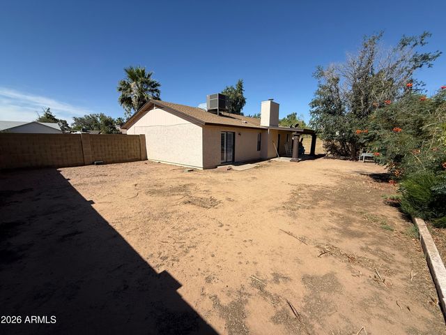 7338 E DIAMOND Avenue, Mesa, AZ 85208