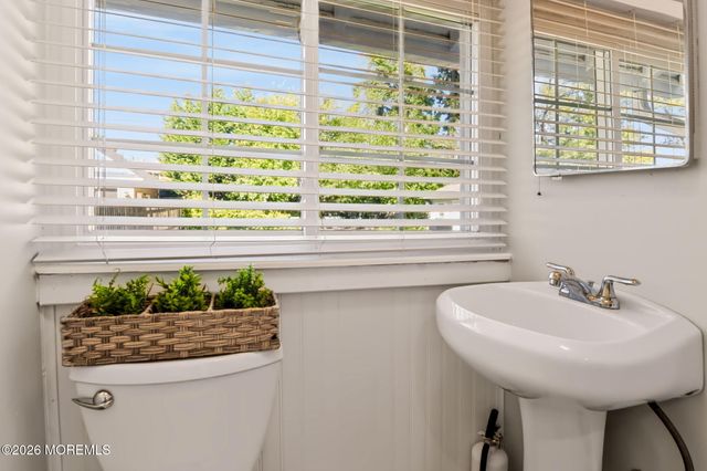 1305 4th Avenue, Asbury Park, NJ 07712