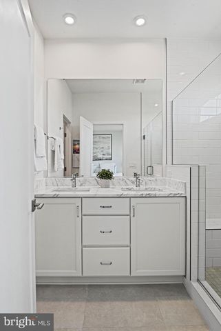 7382 MAGARITY RD, Mclean, VA 22102