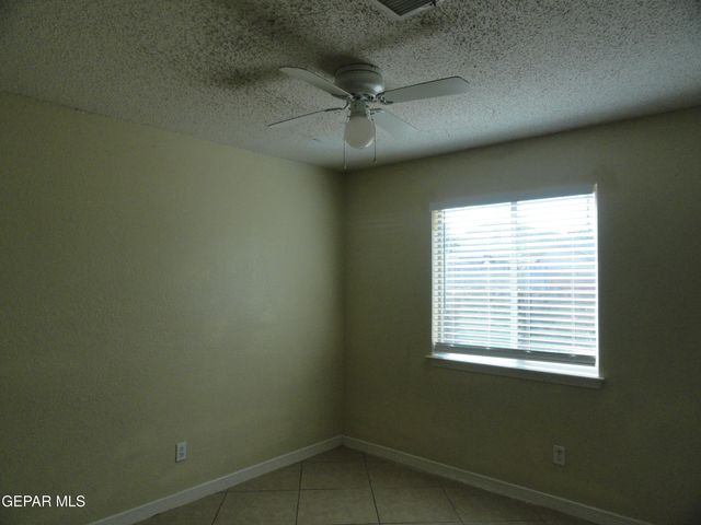 2321 JOSHUA LOUIS Drive, El Paso, TX 79938
