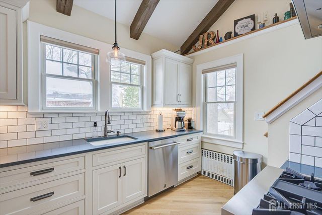 168 High Street, Metuchen, NJ 08840