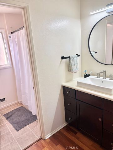 27511 Endeavor Street, Agoura Hills, CA 91301
