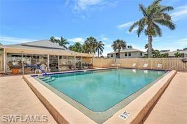 7077 Quail Run CT E # A16, Fort Myers, FL 33908