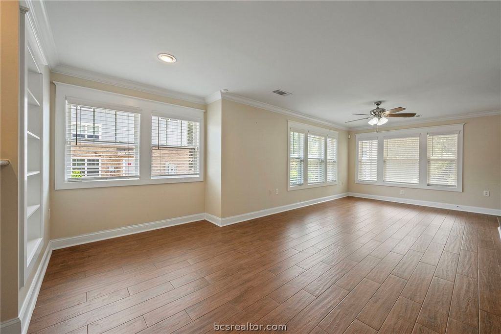 1725 Harvey Mitchell Parkway S 512, College Station, TX 77840 — photo 2
