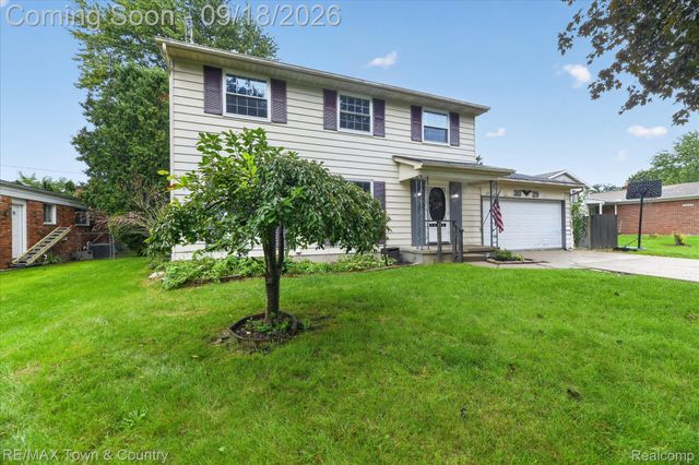 5029 Wishing Well Drive, Grand Blanc Charter Township, MI 48439