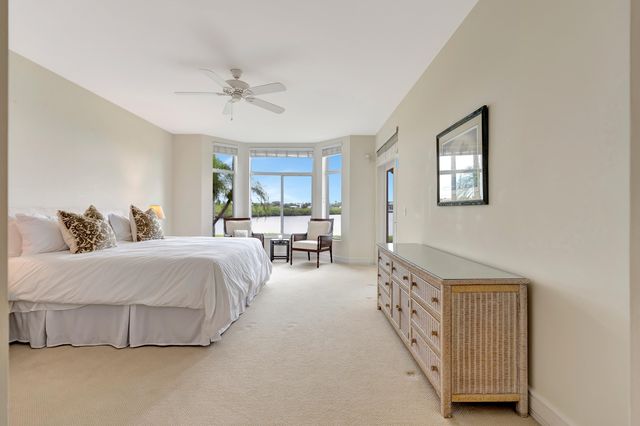 2704 Captains Way, Jupiter, FL 33477